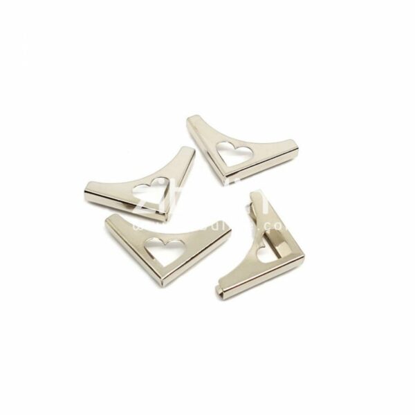 Coins métal - Coeur ajouré argentés